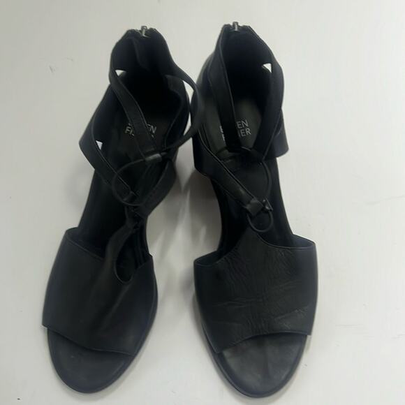 EILEEN FISHER LOU BLACK LEATHER BACKZIP FRONT LACE LOOP SANDALS SIZE 39 - Picture 3 of 9